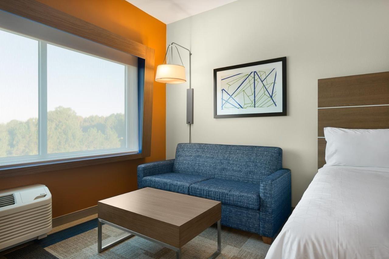 Holiday Inn Express & Suites - Fayetteville South By Ihg Esterno foto